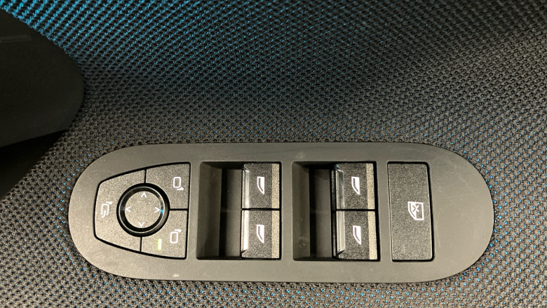 MINI Aceman 135kW E Classic 43kWh 5dr Auto Electric Hatchback